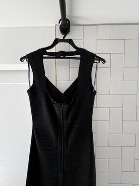 Hervé Léger Black Bandage Gown – Zip Front, Maxi Length, Size M (Never Worn)